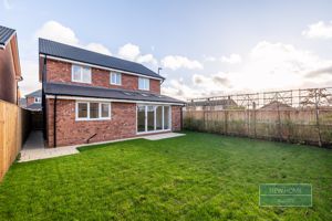 Photo 32- click for photo gallery